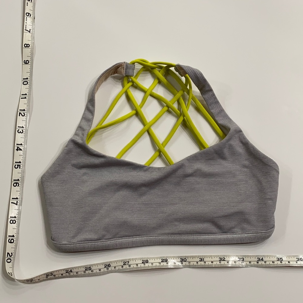 Free to be bra - light w/lime back